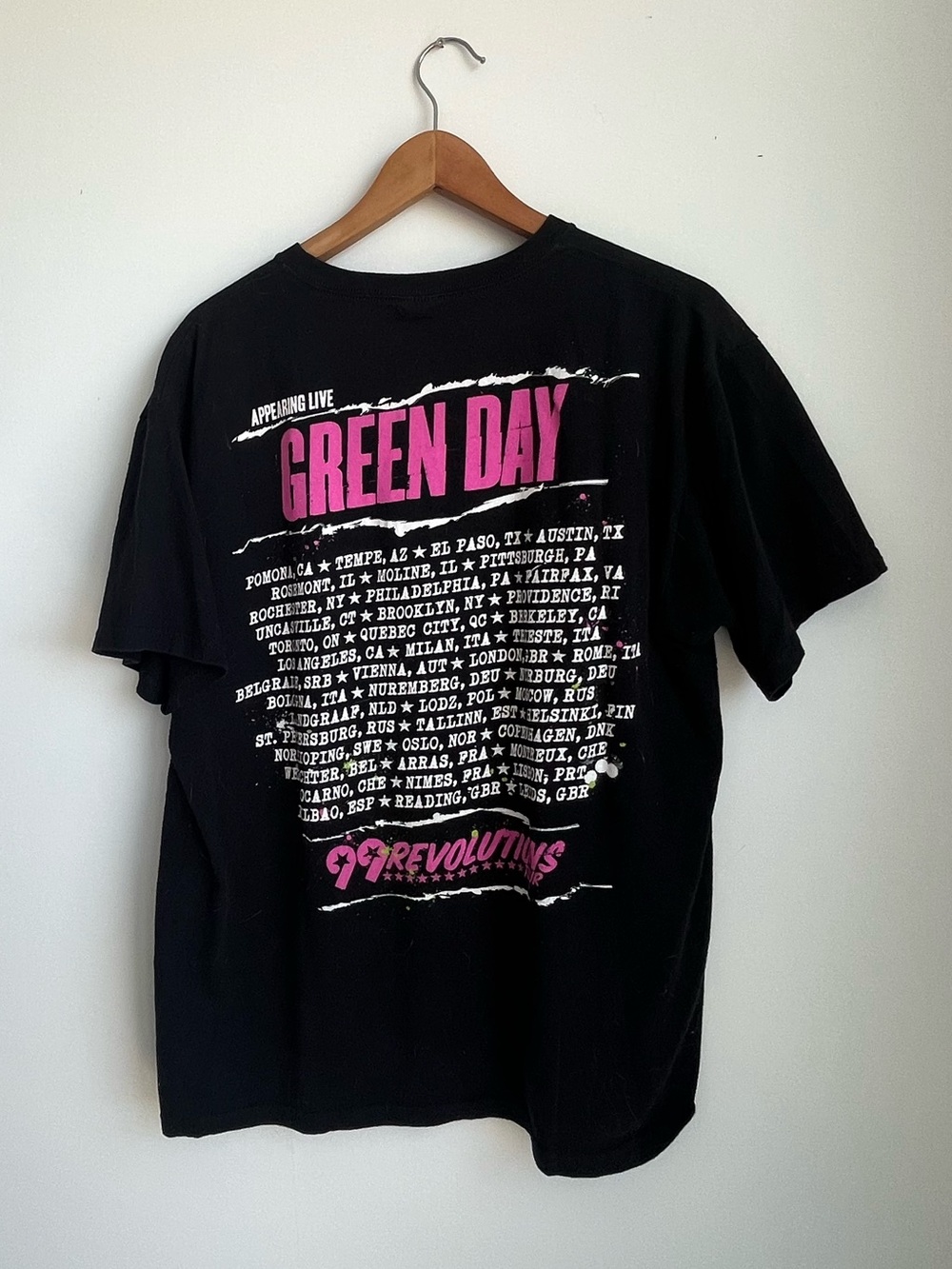 Green Day 100% Cotton Black '99 Revolutions Tour Band Tee